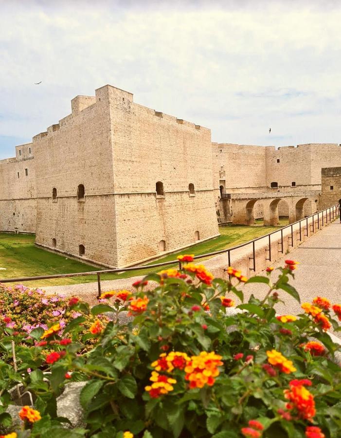 Casa Belvedere - Centro Storico Barletta Buitenkant foto