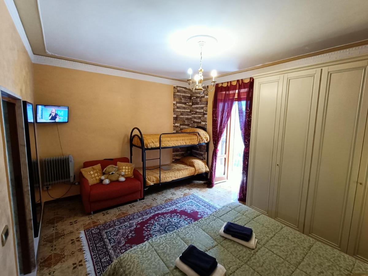 Casa Belvedere - Centro Storico Barletta Buitenkant foto