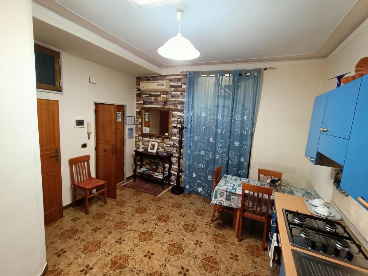 Casa Belvedere - Centro Storico Barletta Buitenkant foto