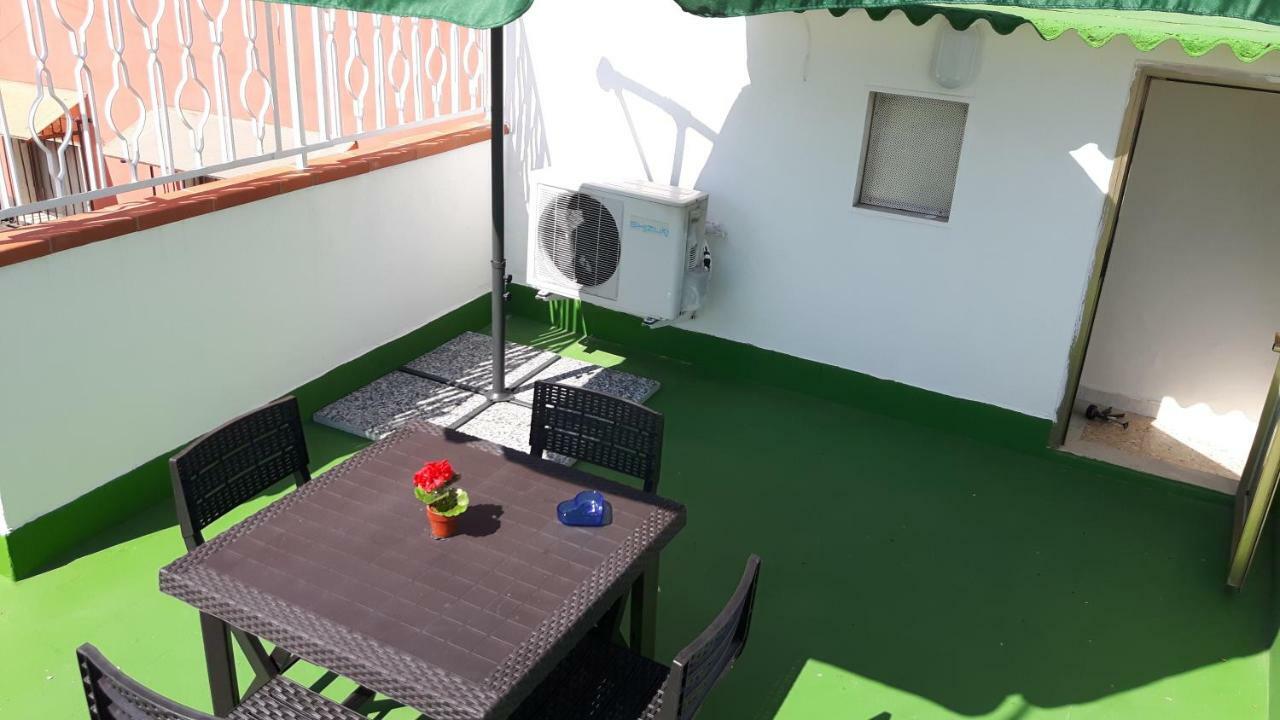 Casa Belvedere - Centro Storico Barletta Buitenkant foto